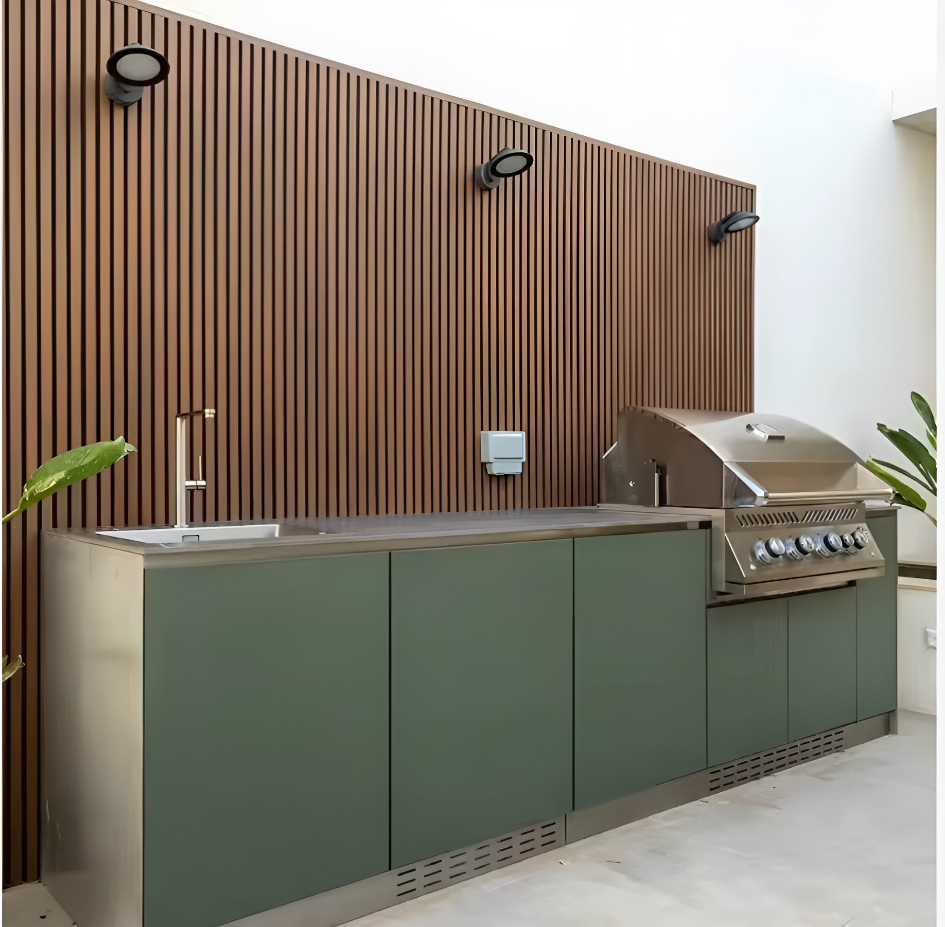 Evergreen Modular Outdoor Island